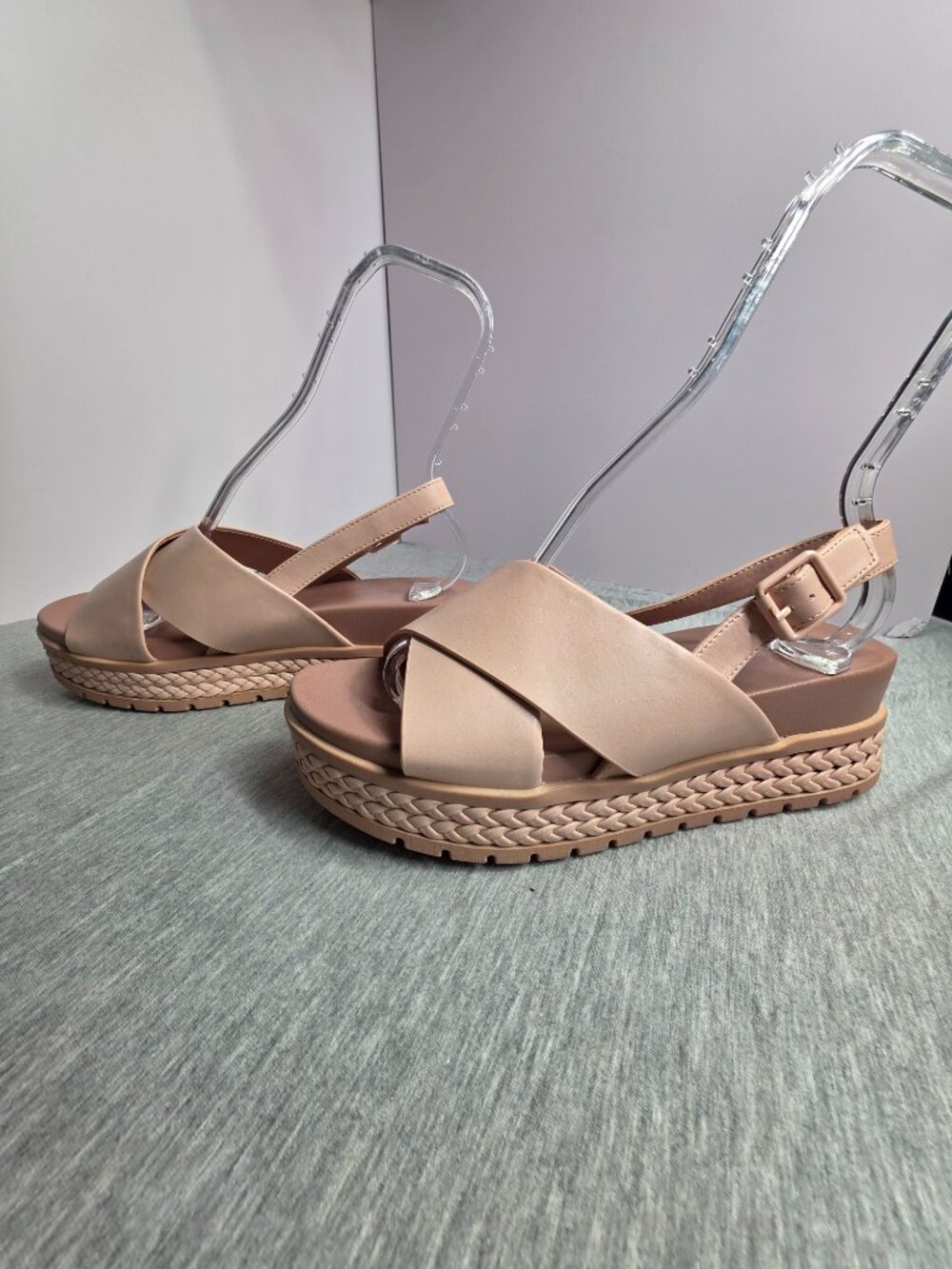 Torrid Womens Platform Sandals 8.5W Nude Blush Crossband Braided - Picture 2 of 7